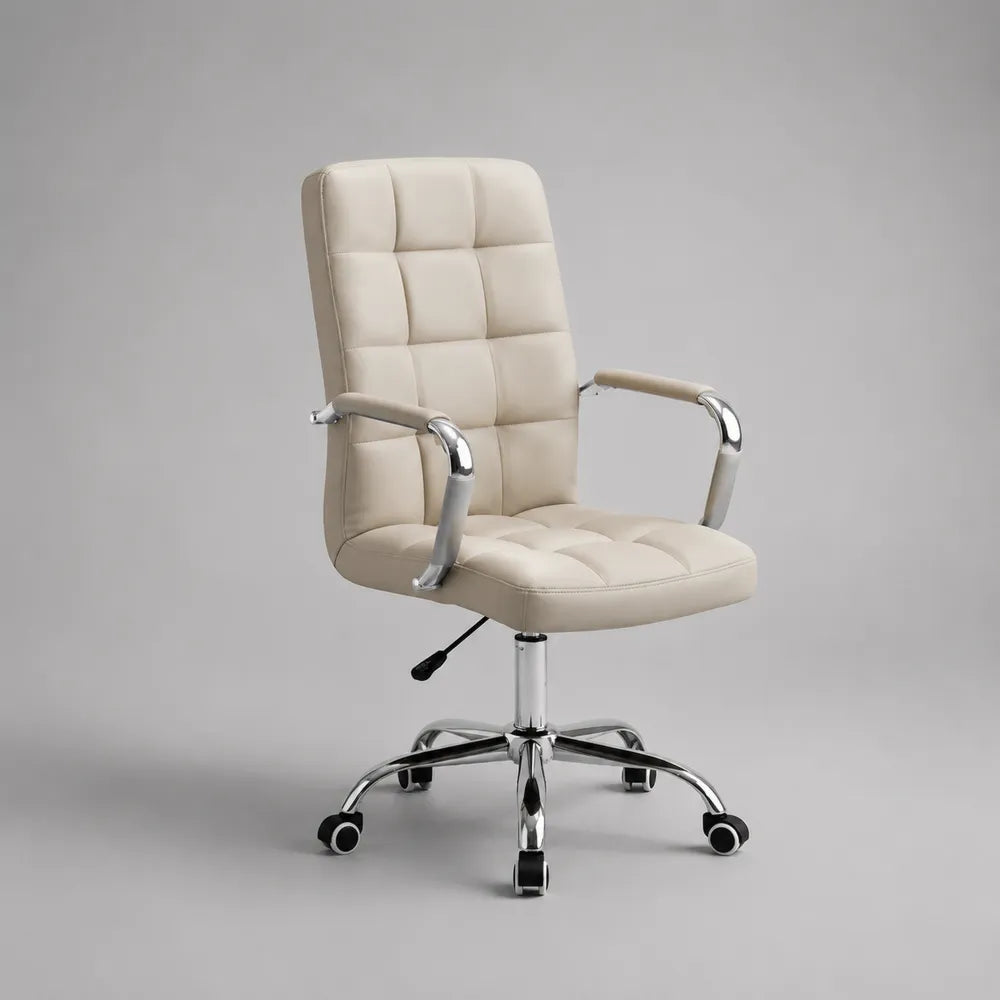Sedia da ufficio girevole in PU beige con schienale trapuntato e base cromata a cinque razze con ruote 60 x 60 x 100-110 cm